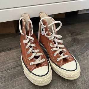 Converse High-Tops in Tan and White